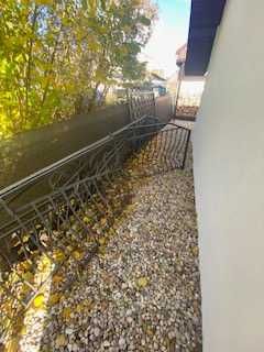 Balustrady zewnętrzne metalowe.