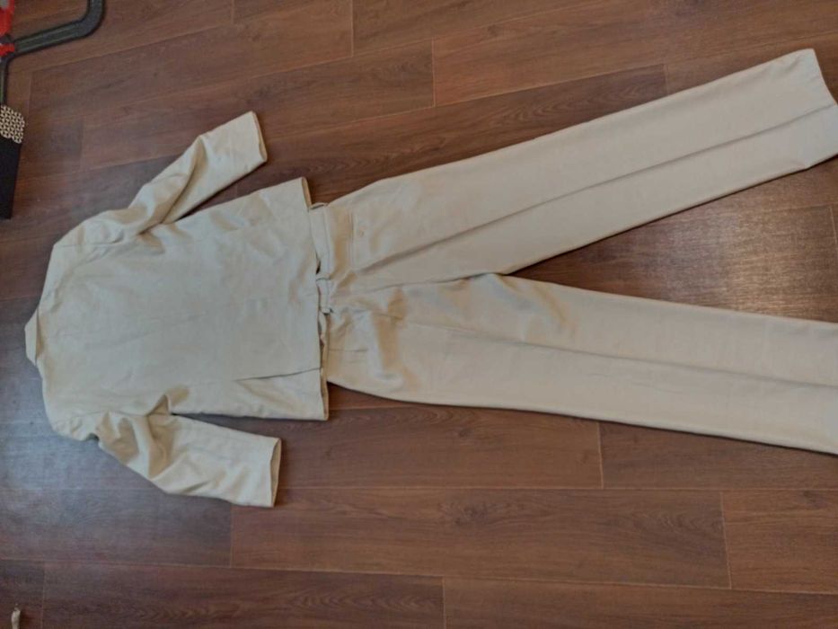 Костюм чоловічий класика