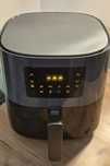 Frytkownica Philips HD9270/90 6,2l.Stan dobry.

HD9270/90