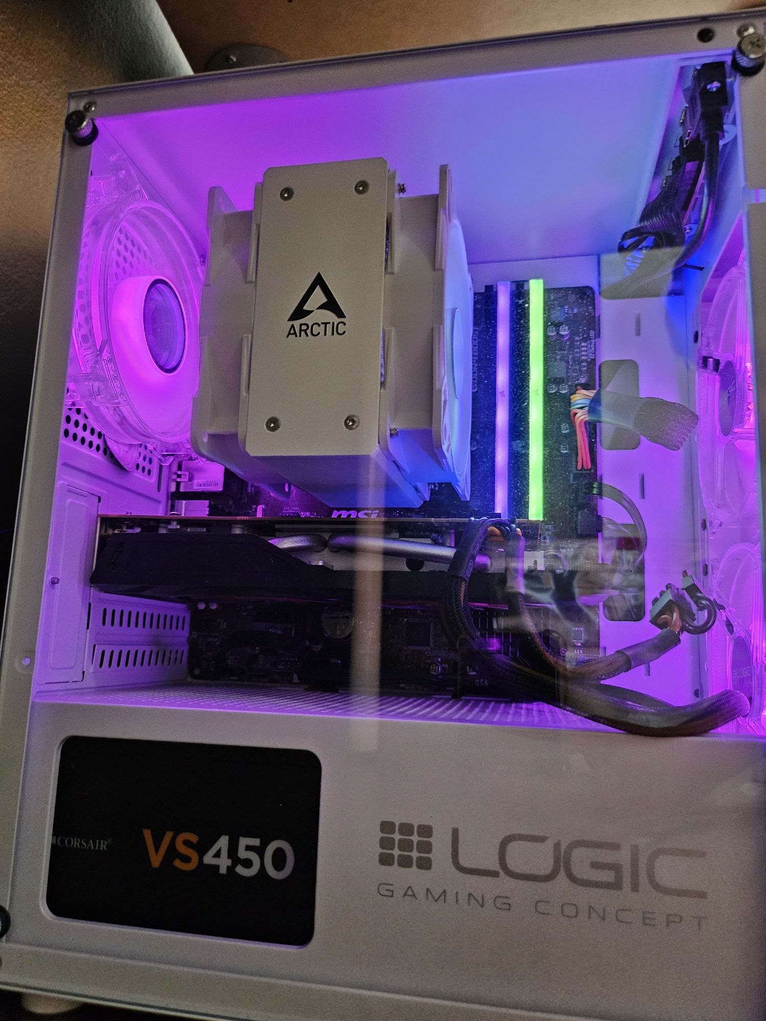 Komputer stacjonarny Ryzen 5 2600x, 16GB DDR4, DYSK 1,8TB, RX580 8GB