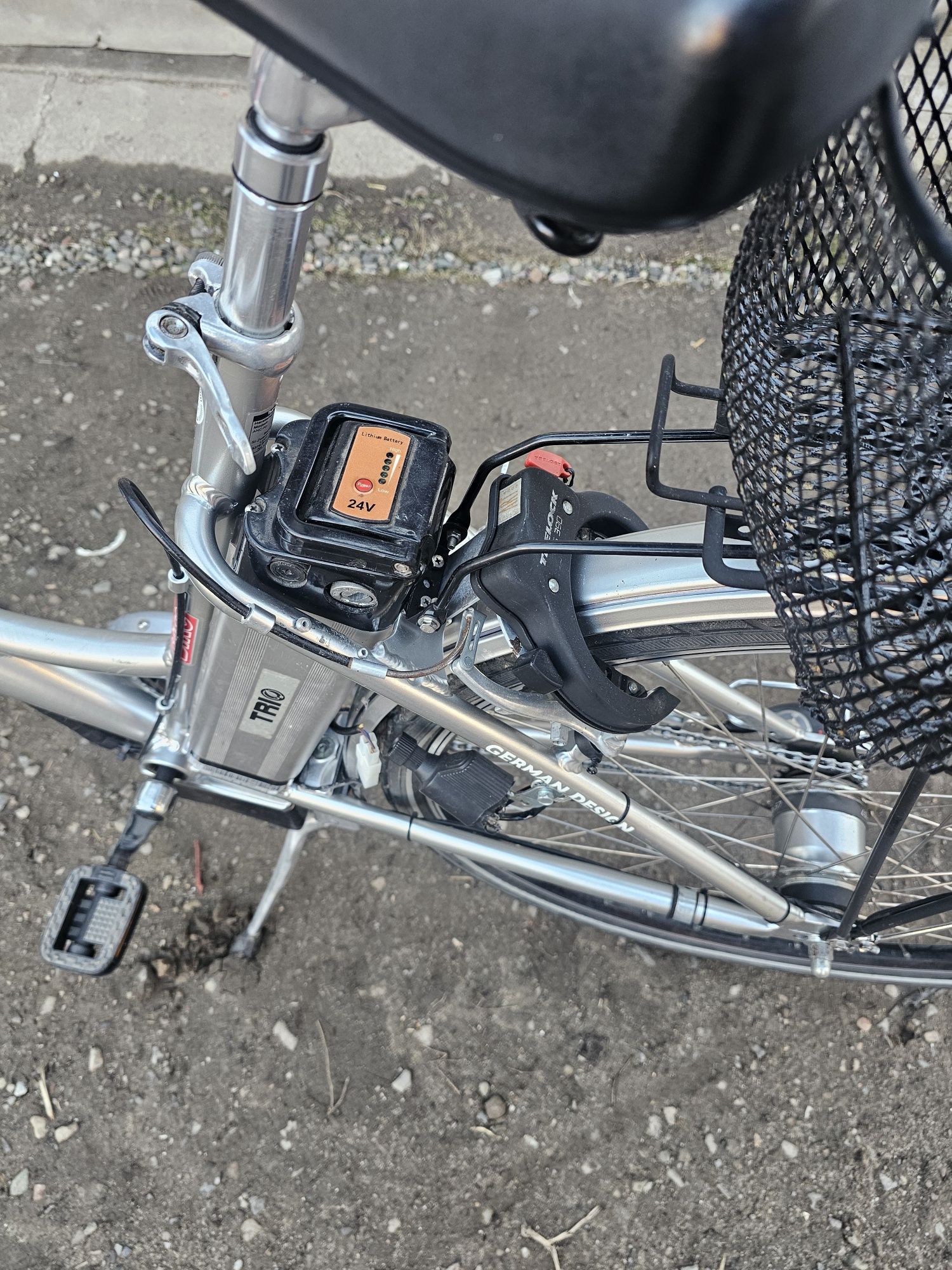 Rower elektryczny Citystar aluminium.
