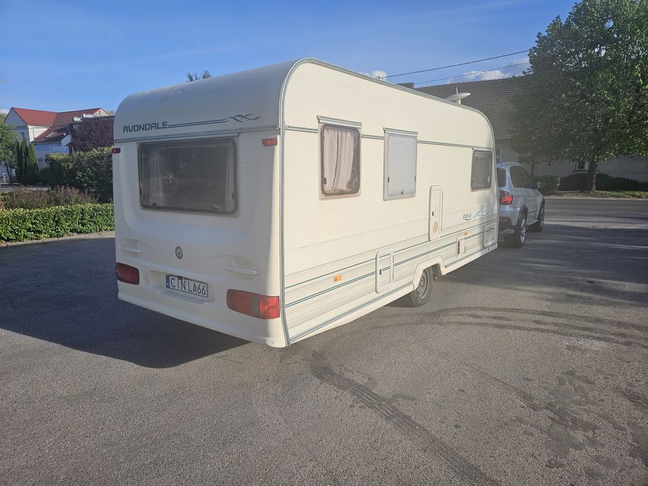 Przyczepa kempingowa Avondale Dart 5-osobowa