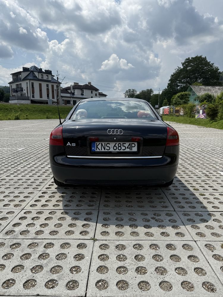 Audi A6 C5 rok 2000