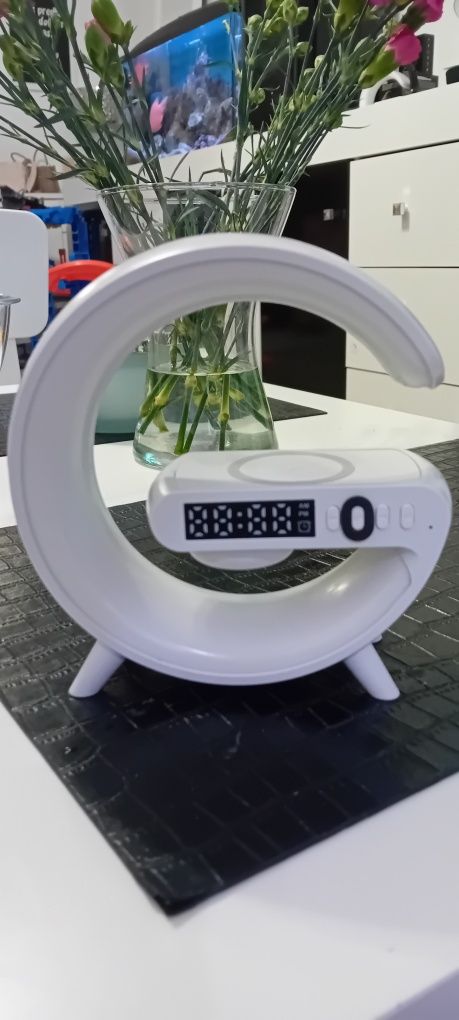 Smart Light Sound Machine .Wielofunkcyjna lampka ,głośnik