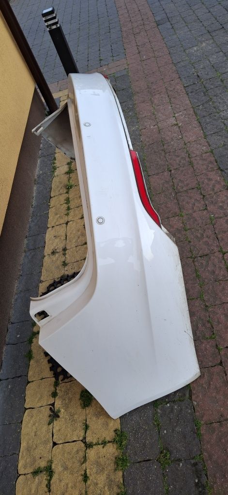 Zderzak tył opel Insignia a kombi Z40R