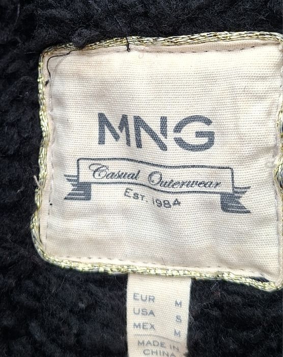 Casaco com pêlo da mango