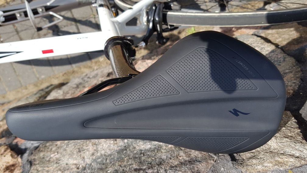 Sprzedam rower GIANT DEFY 2 lub zamienię na mtb.