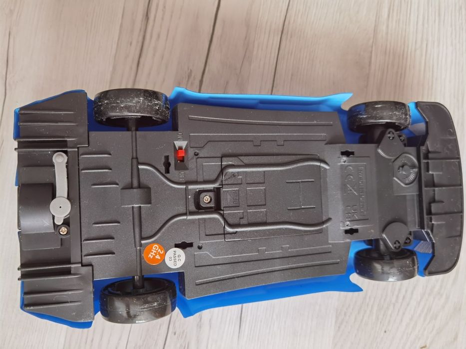 Samochód zdalnie sterowany Nissan R35 GTR do Driftu RC 4wd Nitro Dym
