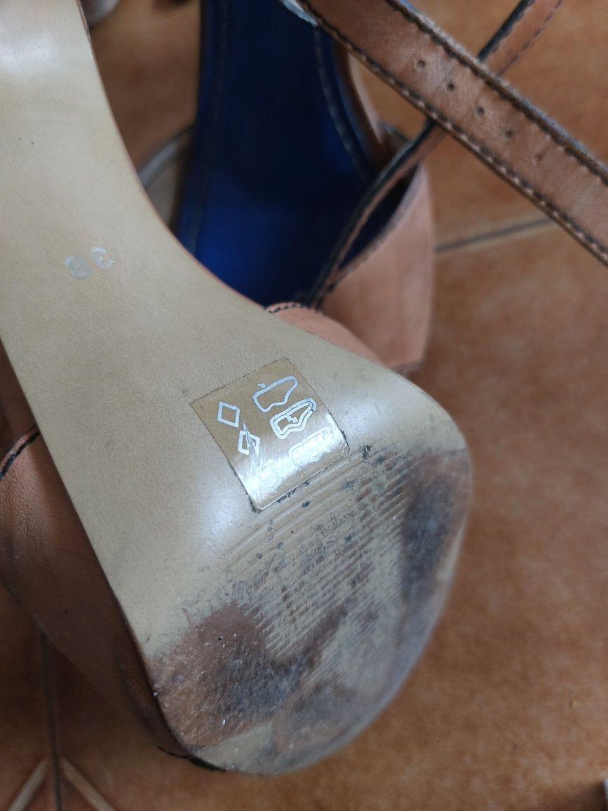 Sandalias tam 38