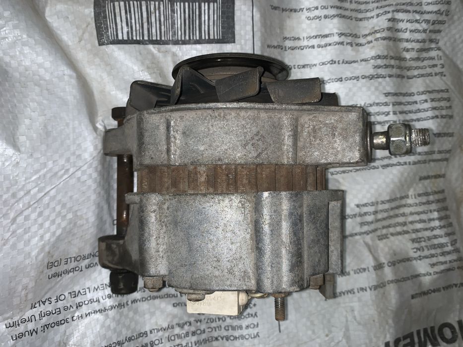 Генеоатор , моторчик дворников  заз таврия , славута , сенс