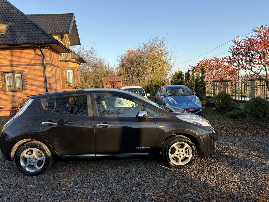 Nissan Leaf 2014