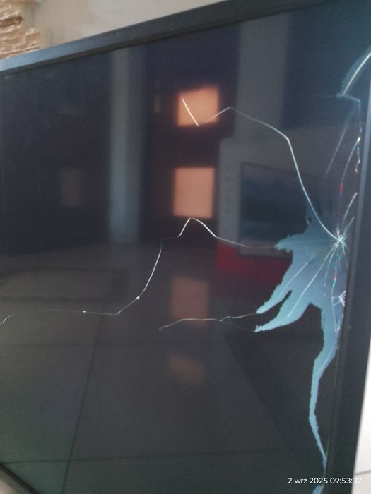 Telewizor SHARP 40 cali