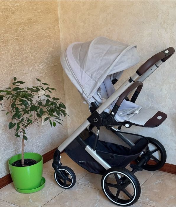 Cybex  balios S2в1 модель 2025 року+ автокрісло
