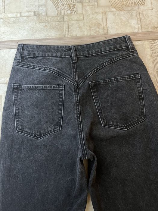 Джинси reserved 38 розмір