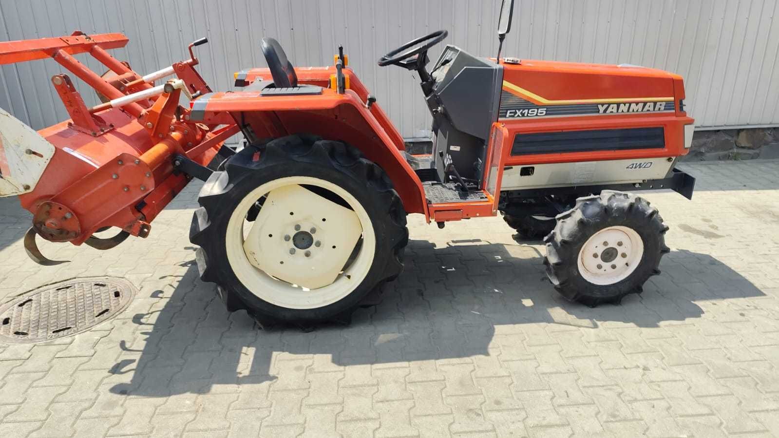 Japoński traktorek Yanmar FX 195 z glebogryzarką 19 KM 4x4