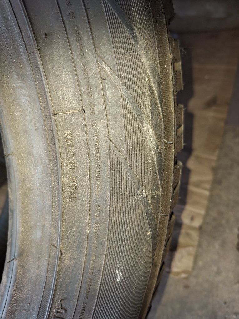 Продам резину 275/45 R20