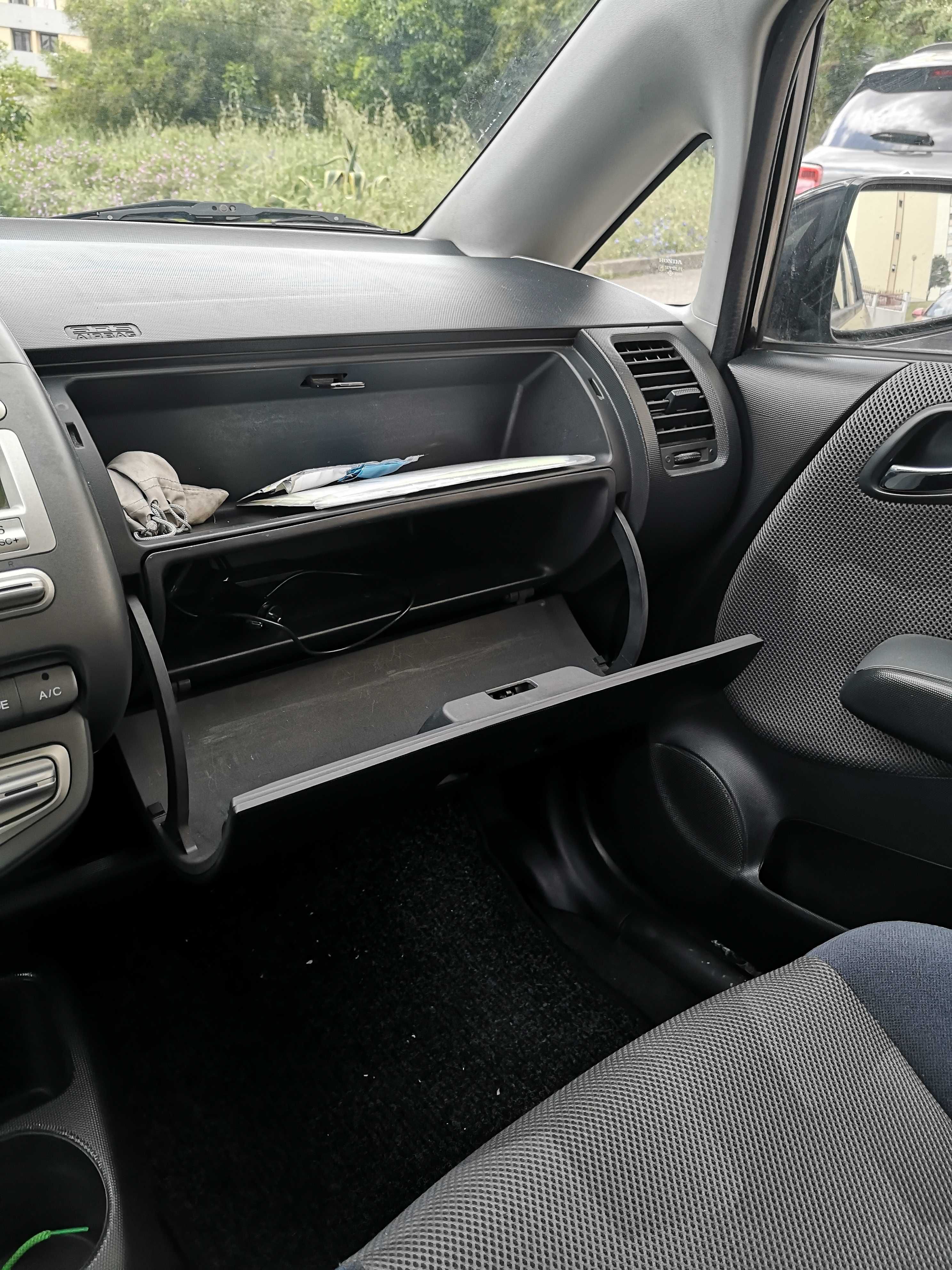 Honda Jazz GPL em ótimo estado, guardado sempre em garagem