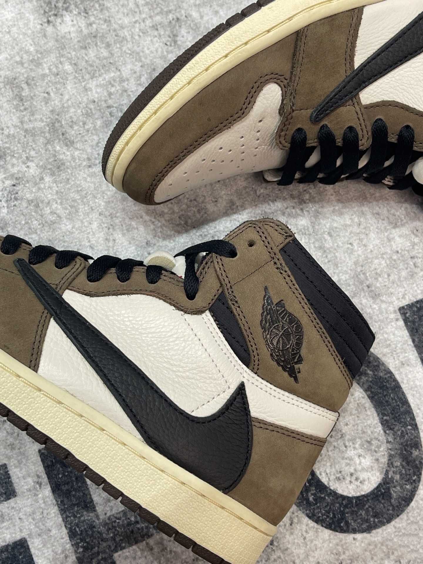 Jordan 1 Retro High OG SP Travis Scott Mocha R.43