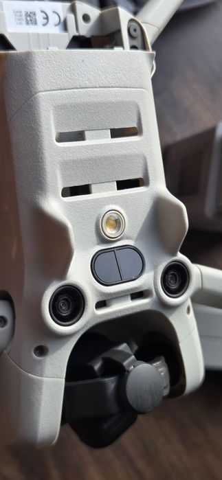 Dron DJI  Mini 4 Pro -mega zestaw, 3 baterie, etui,torba -na gwarancji