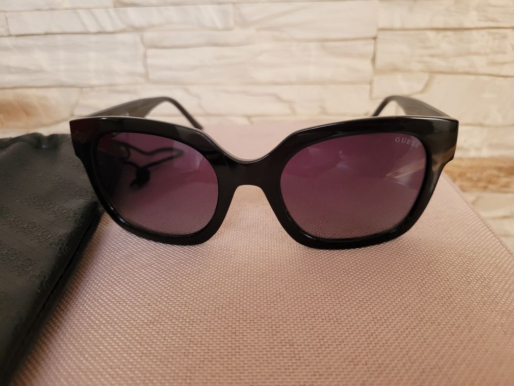 Okulary Przeciwsłoneczne Damskie Guess GF6128 01B