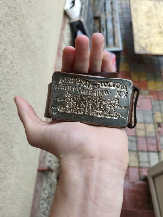 Вінтажний кожений ремень Levis