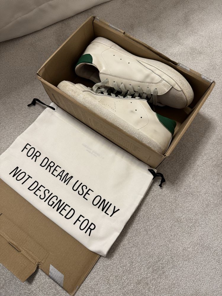 Golden Goose Superstar