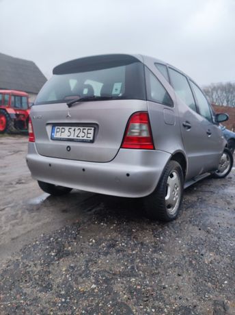 Auto po kobiecie ładne male