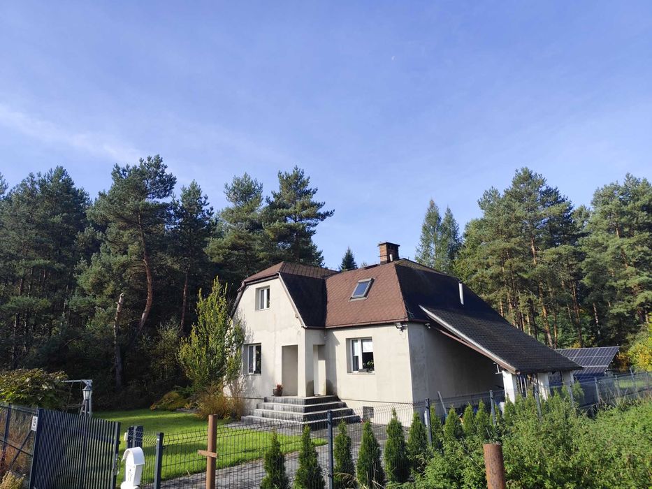 Dom z duszą. Jedyny w swoim rodzaju, w sercu Jury-Ponik