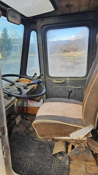 Продається Львівський автонавантажувач (погрузчик)