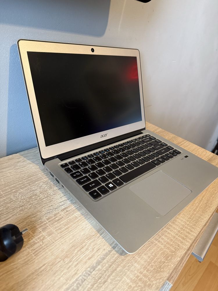Acer Swift 3 i3-6200U SSD 256 GB Full HD Win 10