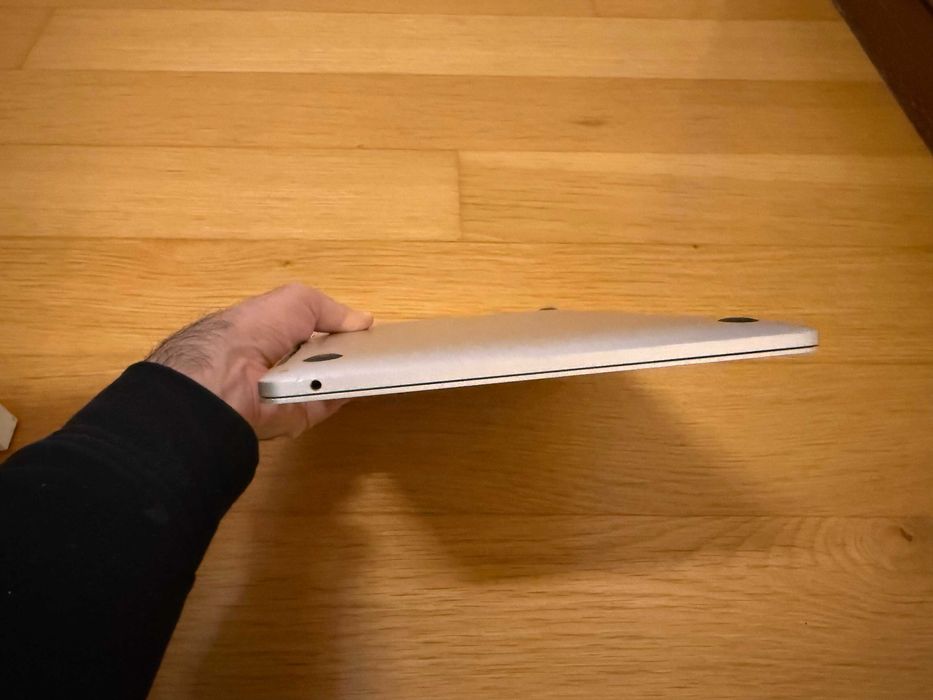 MacBook Pro M1 13”– 16GB RAM / 256GB SSD – Prateado