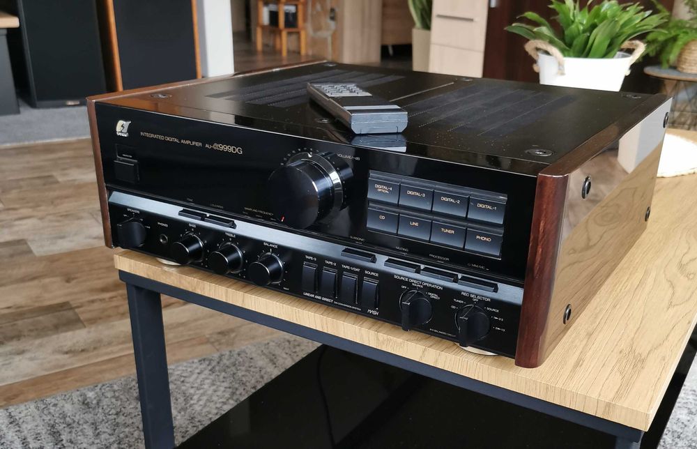 wzmacniacz SANSUI AU 999DG - PILOT