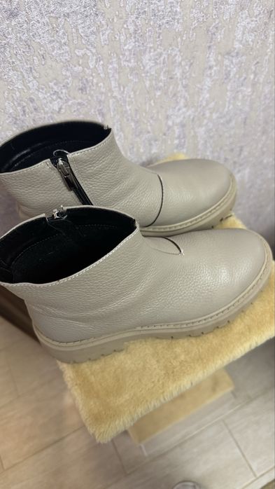 Ботинки на байці 40р