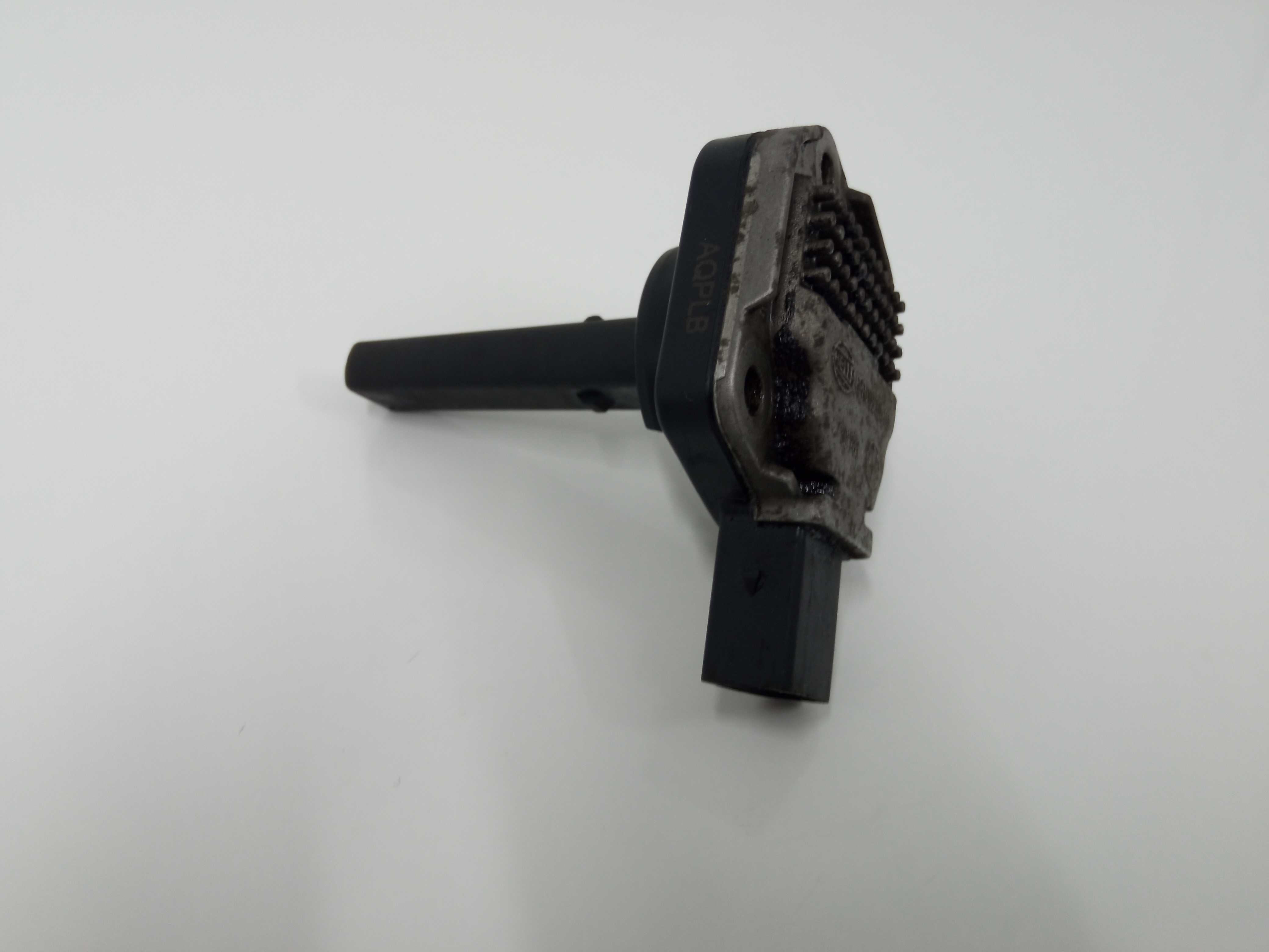 BMW czujnik poziomu oleju BMW n42 n46 n46n n43 n45 e46 e90 e87 e81