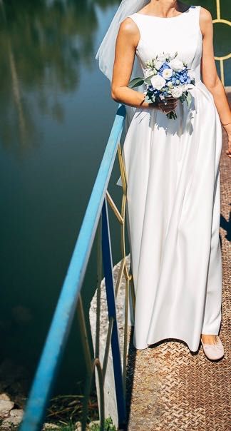 Продам свадебное платье