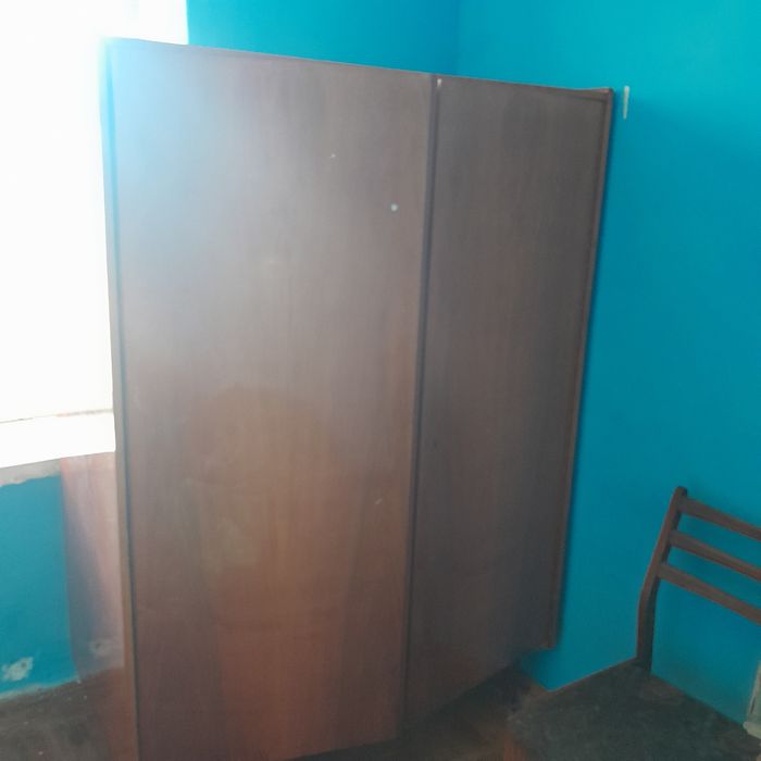 Шафа для одягу, гардероб