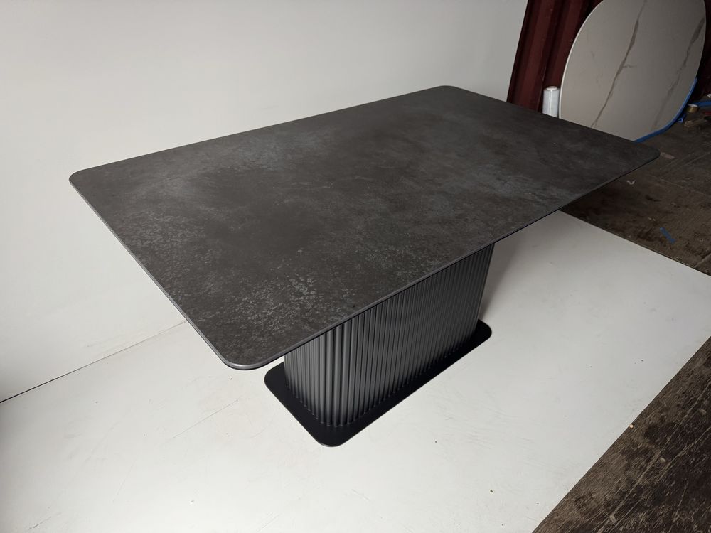 Stol producent table metal spiek kwarcowy podstawa stal NOWY