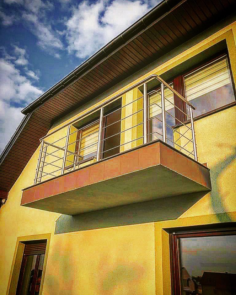 Balustrady nierdzewne balkonowe schodowe francuskie poręcze balustrada