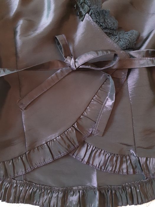 Ciemnofioletowa, elegancka bluzka, koronka, wiązana, M
