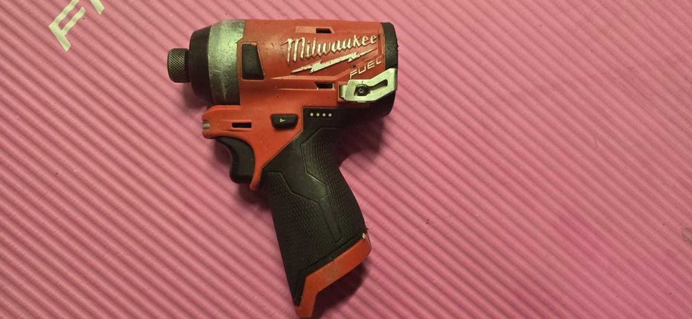 Zestaw narzędzi MILWAUKEE