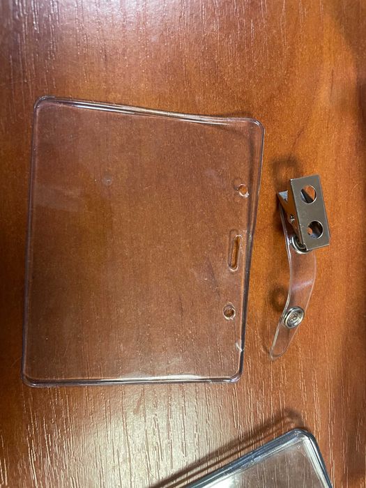 Бейдж преиальний KEJEA CRISTAL вертикальний с клипом 25 шт.