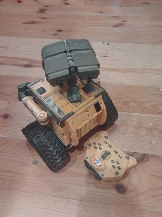 Wall-E zdalnie sterowany U-Command - uszkodzony