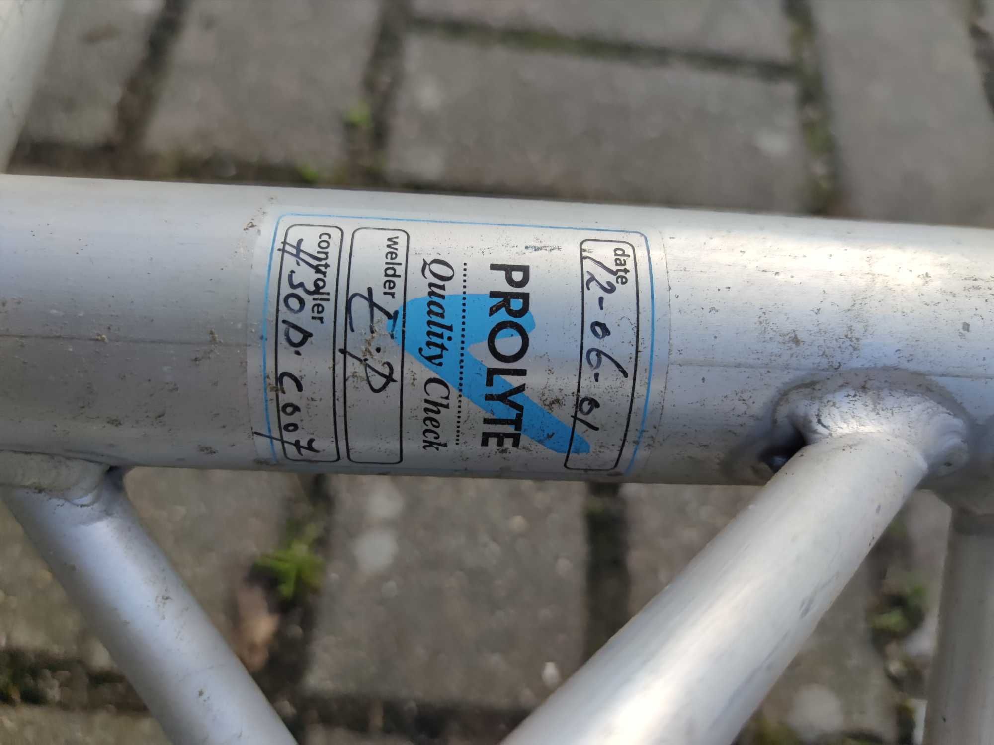 Okazja Zestaw łączników  trisytsem firmy  Milos i Prolyte.
