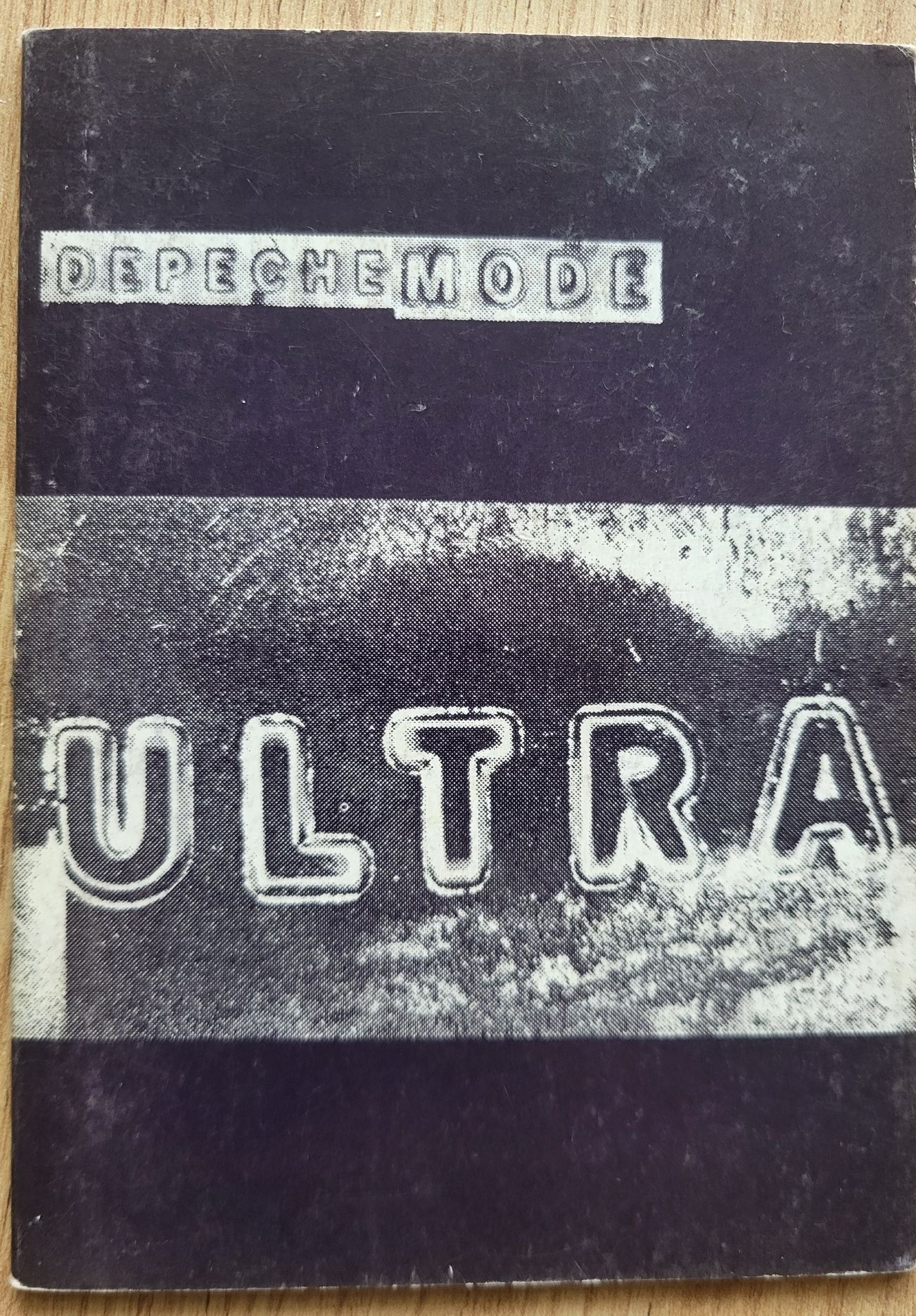 Depeche Mode Ultra książeczka z tekstami