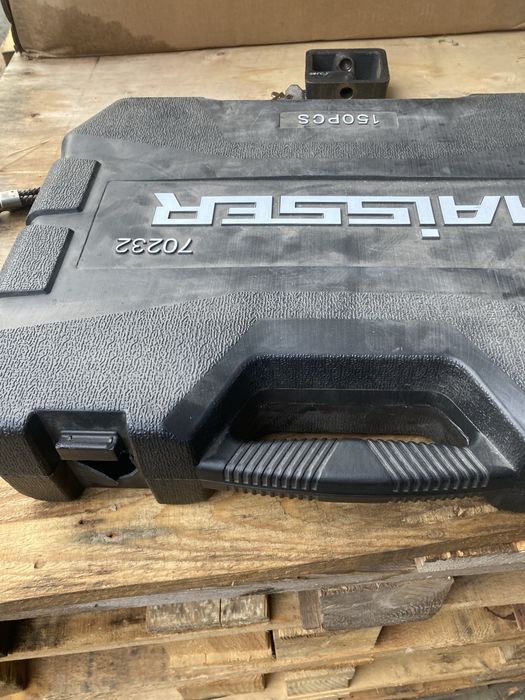 Набір інструментів професiйний 1/4"&1/2"3/8” 150 од. HAISSER 70232