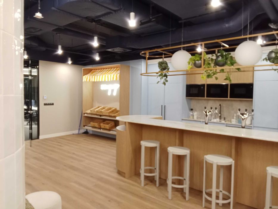 Ekipa montażowa podejmie współpracę.