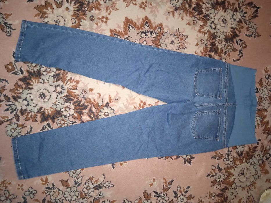 Джинси для вагітних