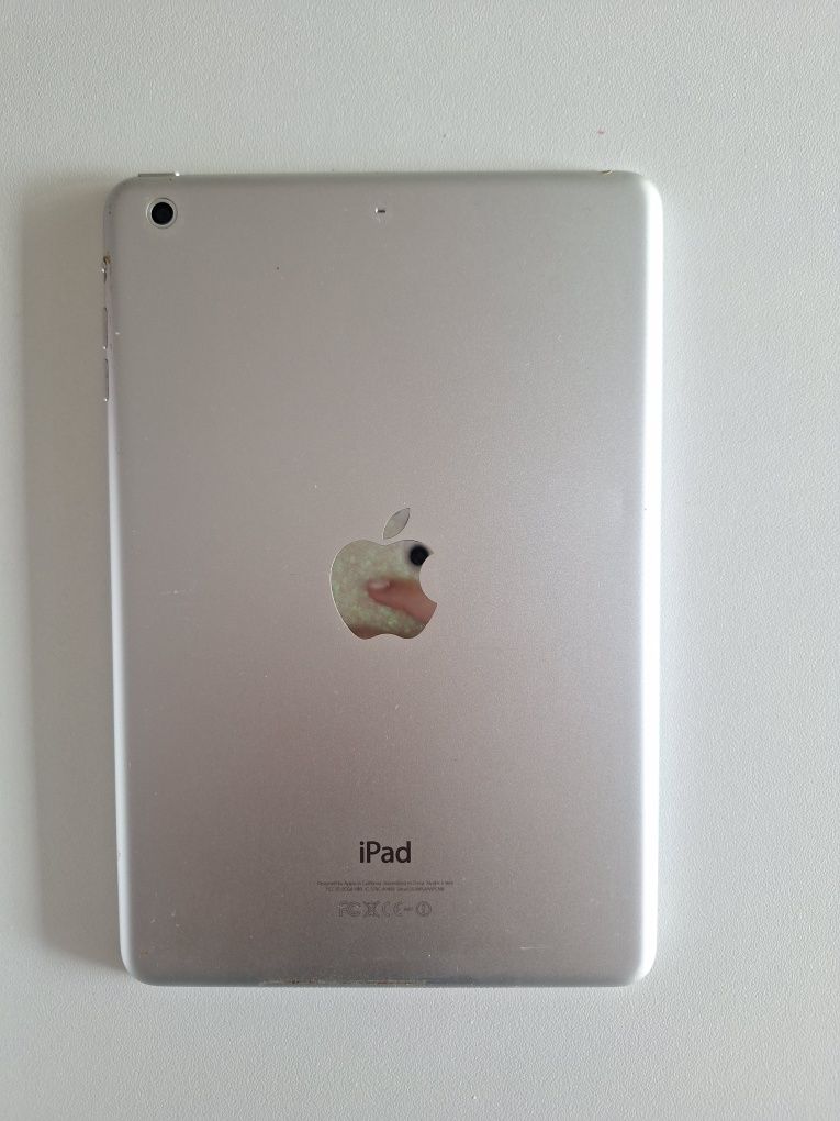 iPad mini wi-fi 16gb silver