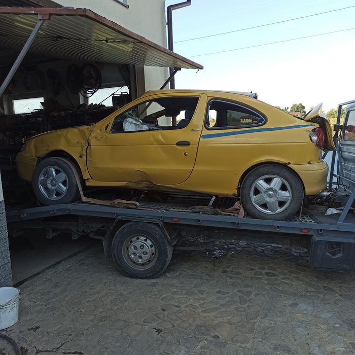 Запчастини Рено Меган 1.6бензин