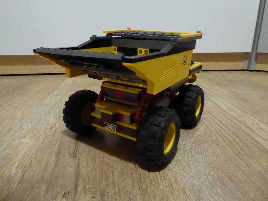 Lego City 4202 Ciężarowka górnicza